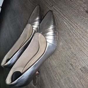 Clarks Metallic Women's Pumps 6.5